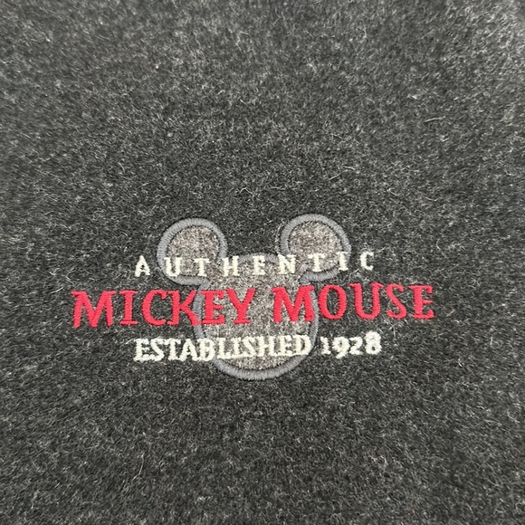 Disney store exclusive Mickey Mouse varsity jacket - Picture 5 of 7